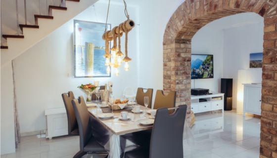 Mien Tied ACHTERN Esszimmer